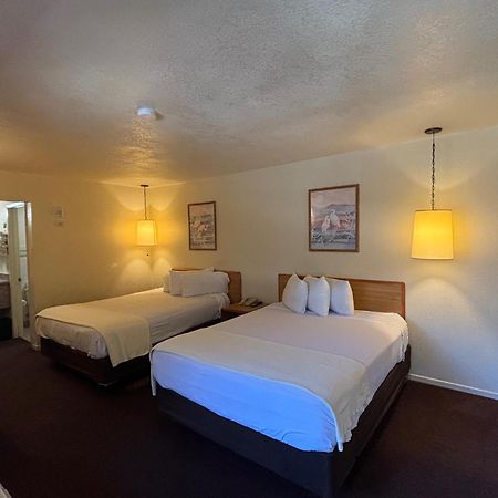Premier Inns Таузънд Оукс Екстериор снимка