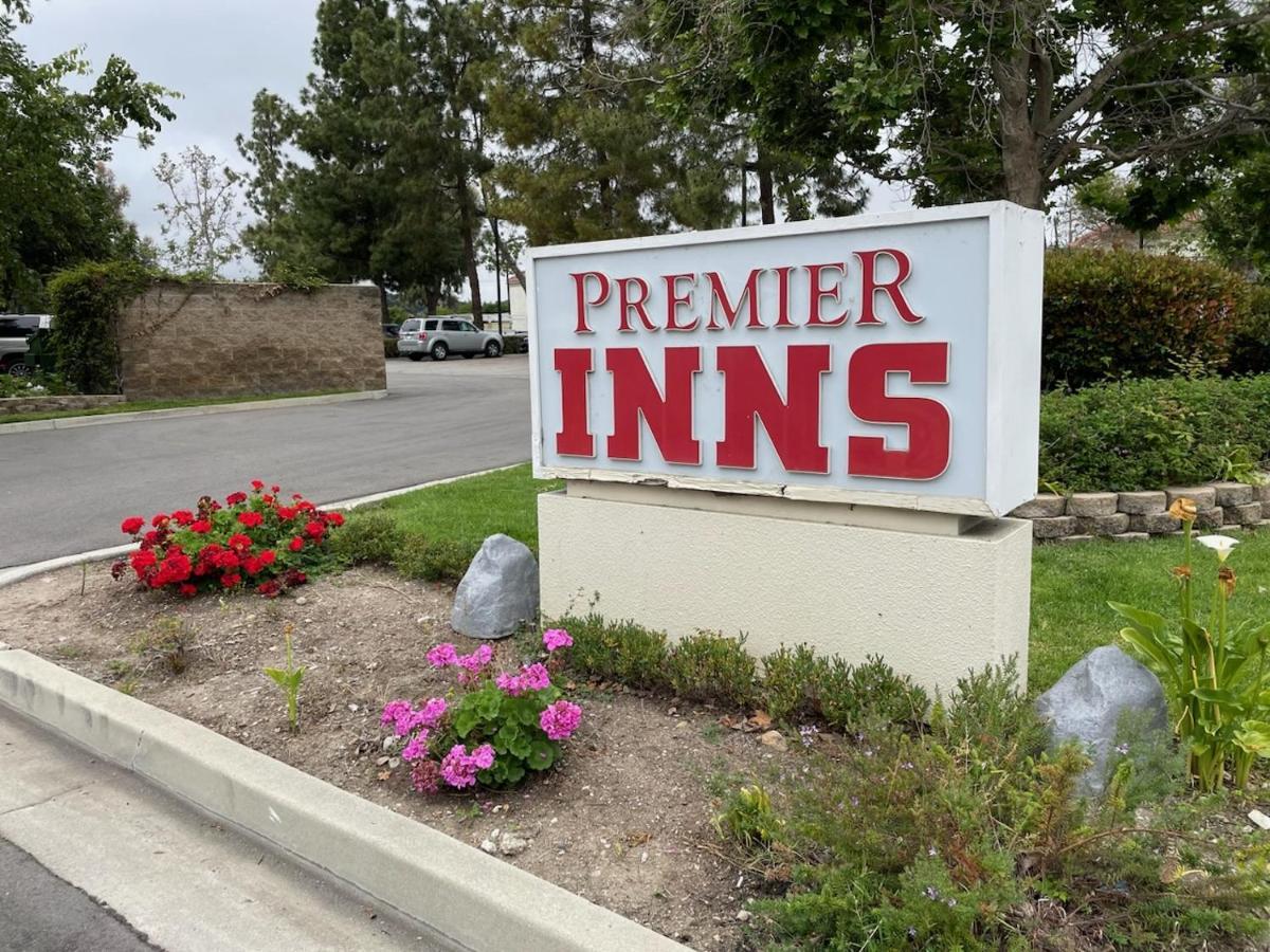 Premier Inns Таузънд Оукс Екстериор снимка