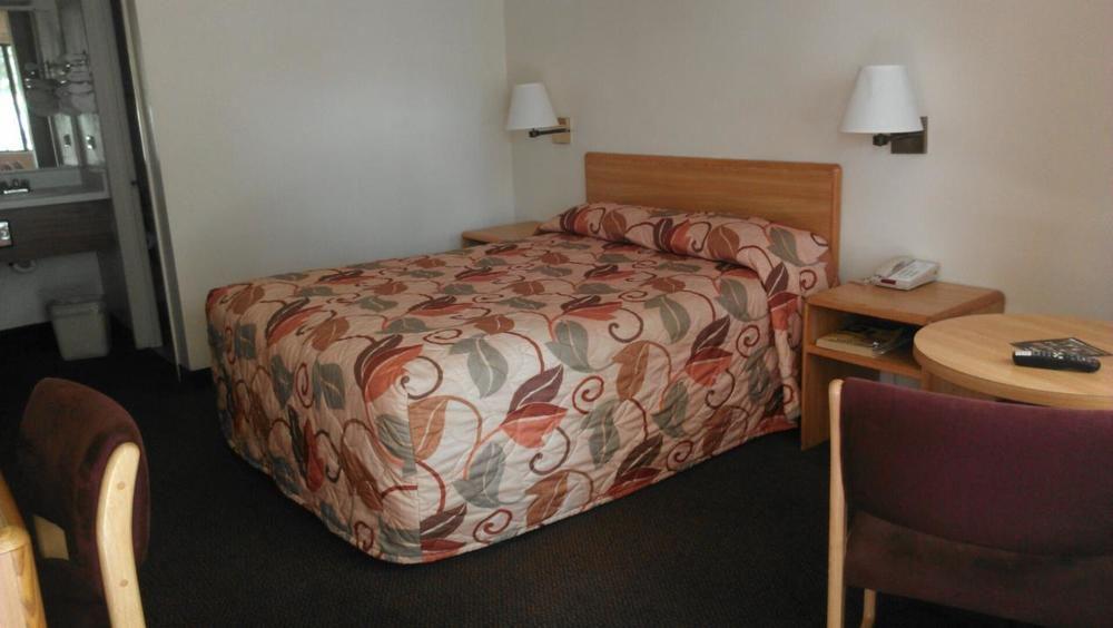 Premier Inns Таузънд Оукс Екстериор снимка